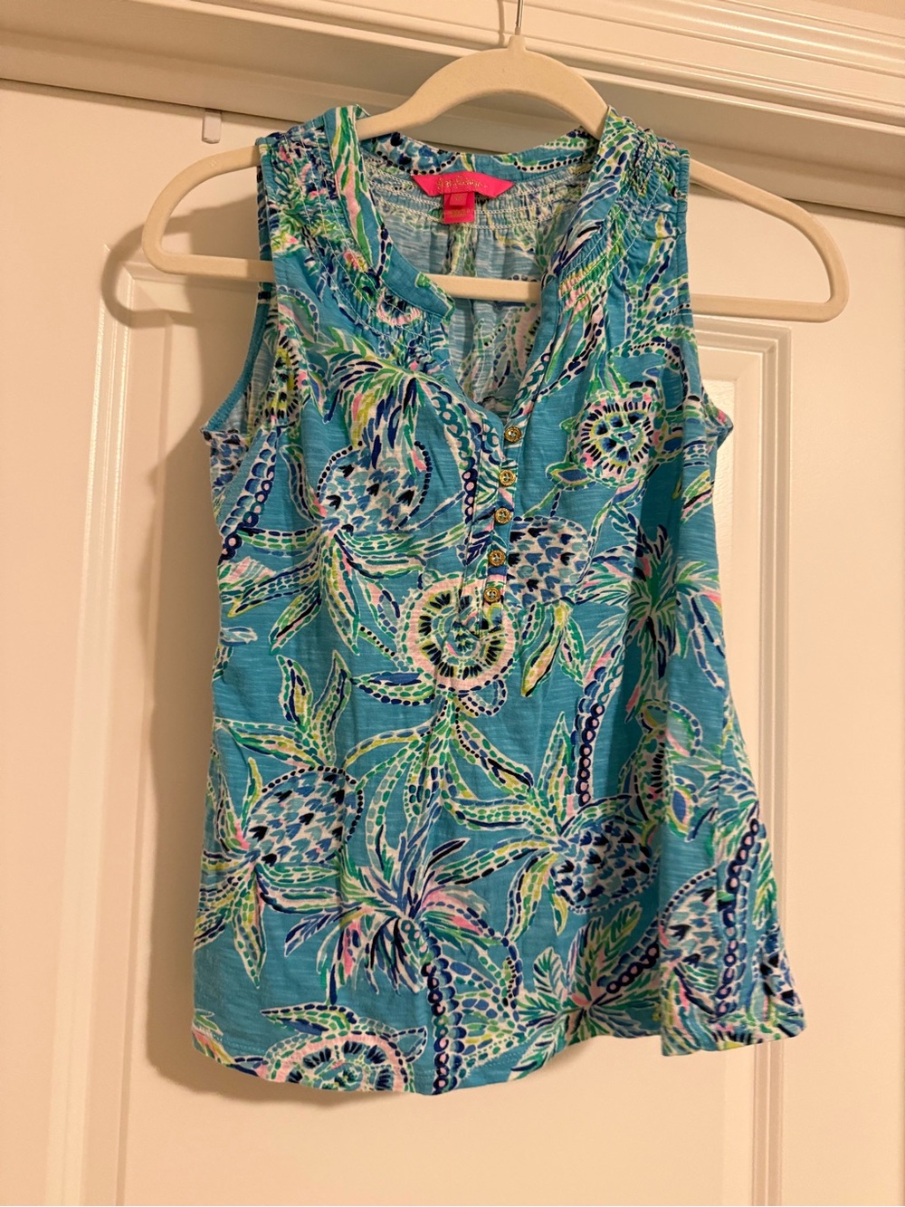 Lilly Pulitzer Turquoise Tropical Print Sleeveless Henley